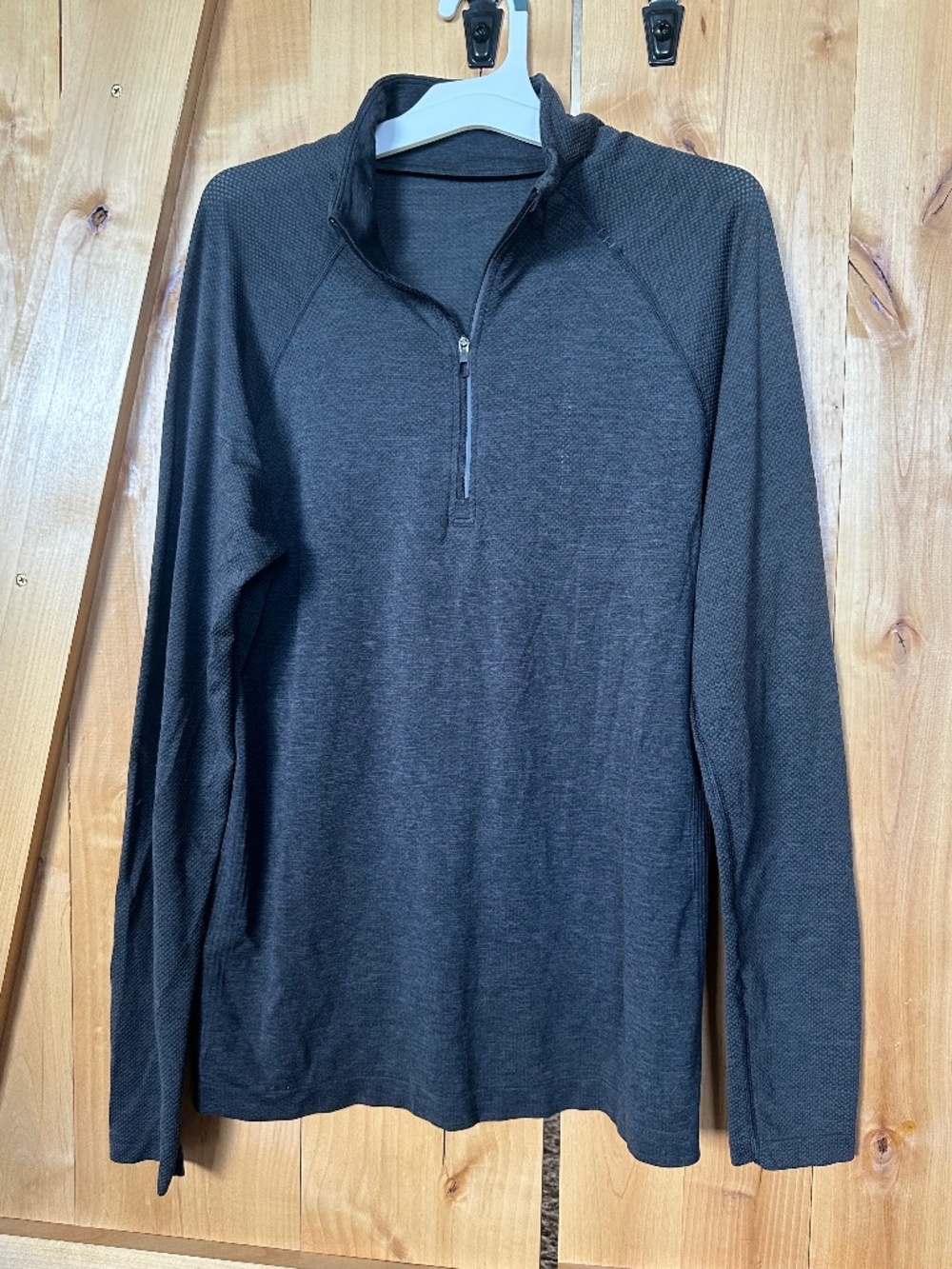 Lululemon 1/4 zip top QZ